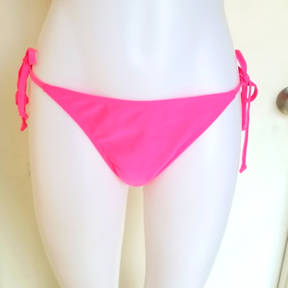 Bobbie   Brooks  Bikini